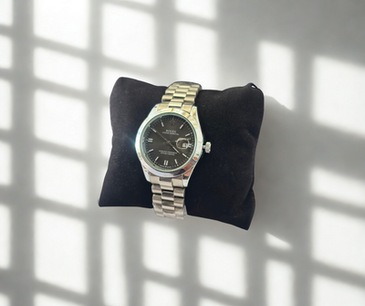 Rolex Oyster Perpetual Datejust - Black Dial-Stainless Steel Strap