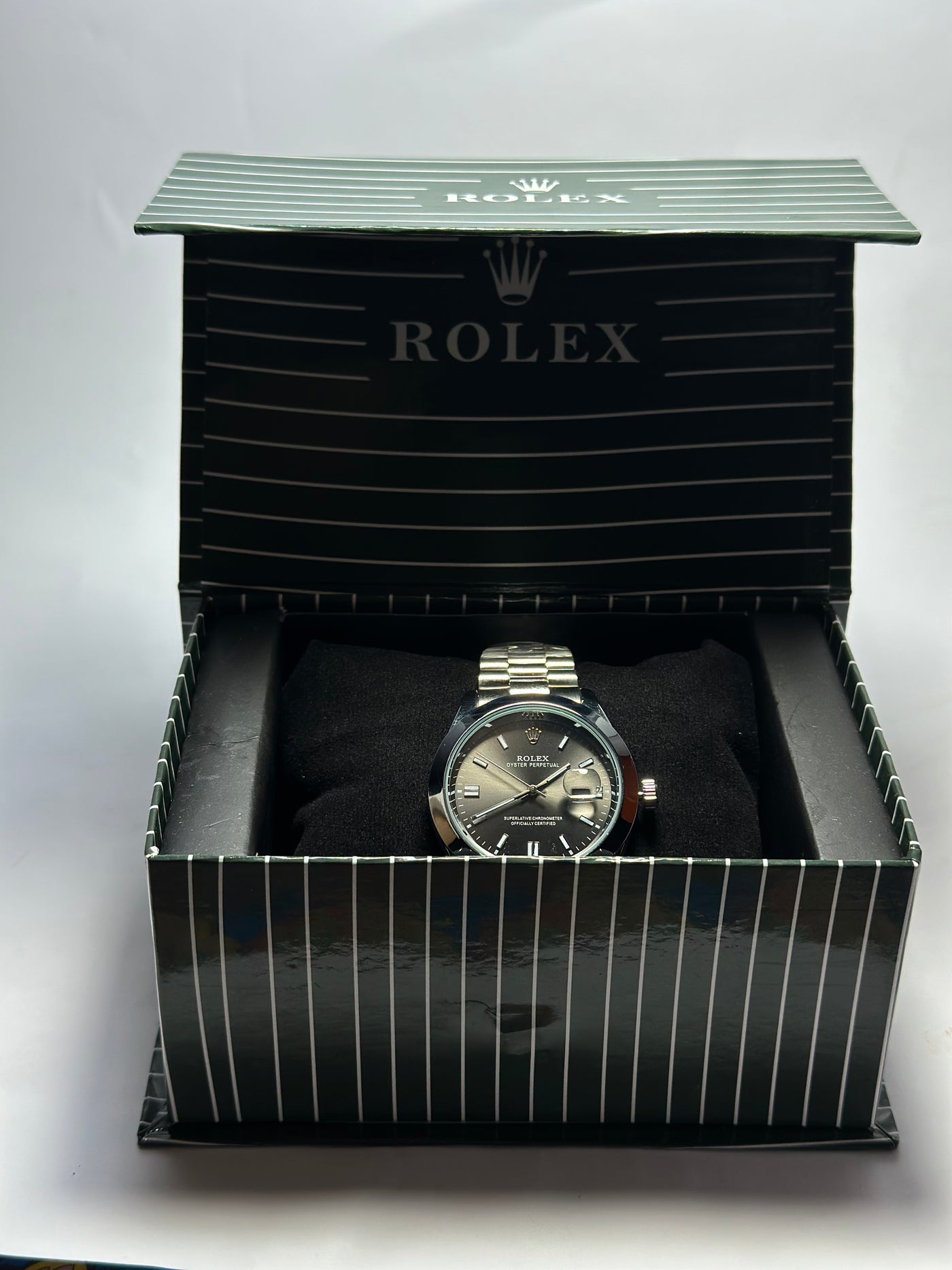 Rolex Oyster Perpetual Datejust - Black Dial-Stainless Steel Strap